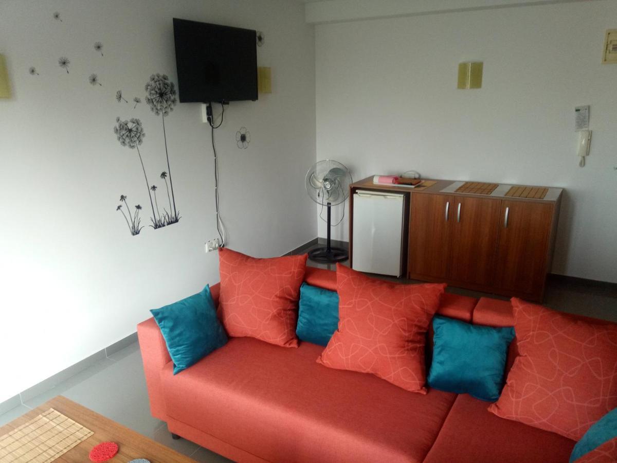 Hotel Yard House Trpejca Ohrid Esterno foto