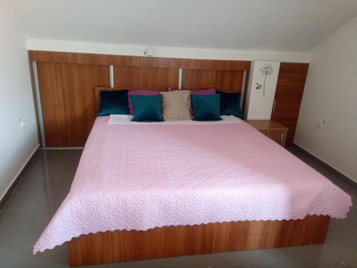 Hotel Yard House Trpejca Ohrid Camera foto