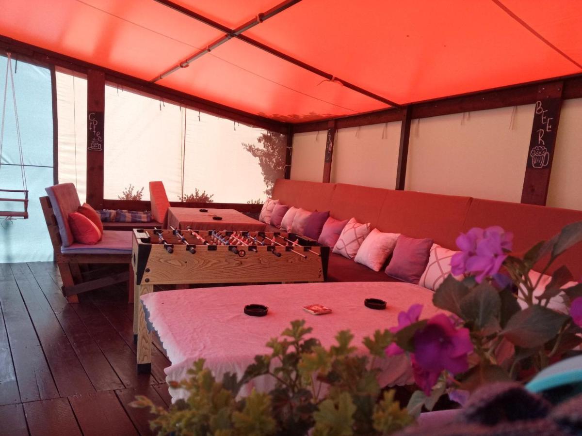 Hotel Yard House Trpejca Ohrid Esterno foto