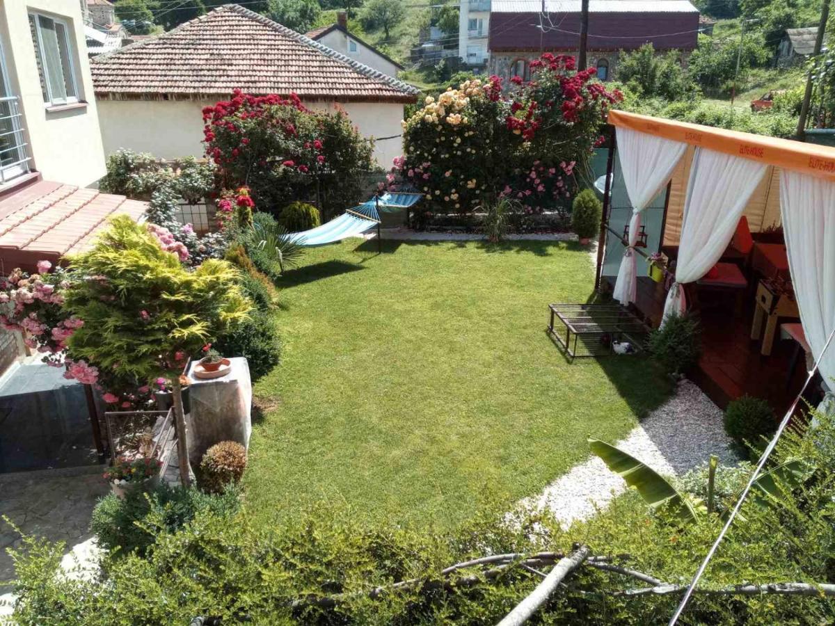 Hotel Yard House Trpejca Ohrid Esterno foto